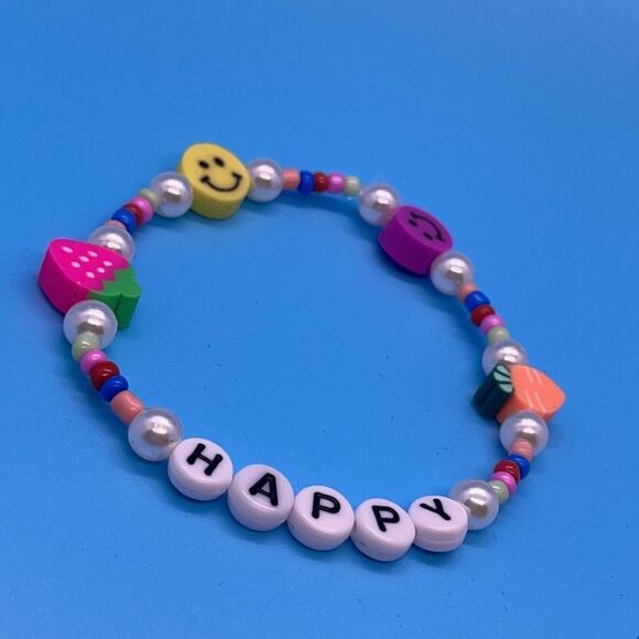 NWT Y2K Bracelets “Happy” Stretchy Beaded Bracelet - Picture 2 of 3